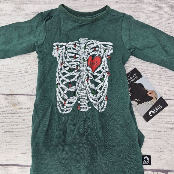 NWT Rags To Raches Baby‎ Boy Xmas Skeleton Peek-A-Booty Romper Size 0-3 months - Picture 1 of 5